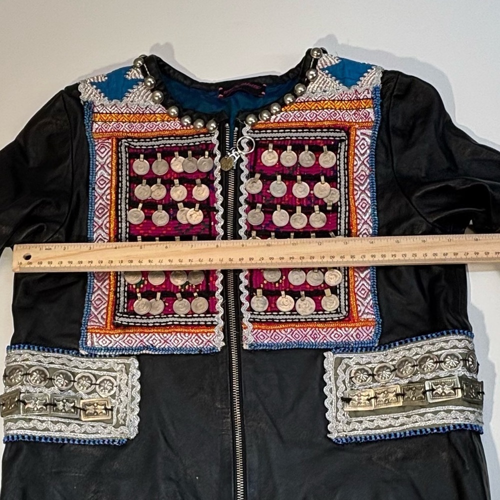 teté by Odette Embellished Leather Jacket Vintage Hmong Tribal OOAK Boho - Picture 13 of 16